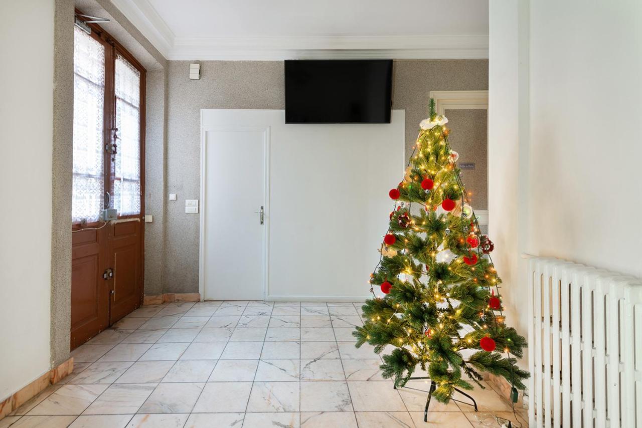 Cameleon Paris Guesthouse Pantin Luaran gambar