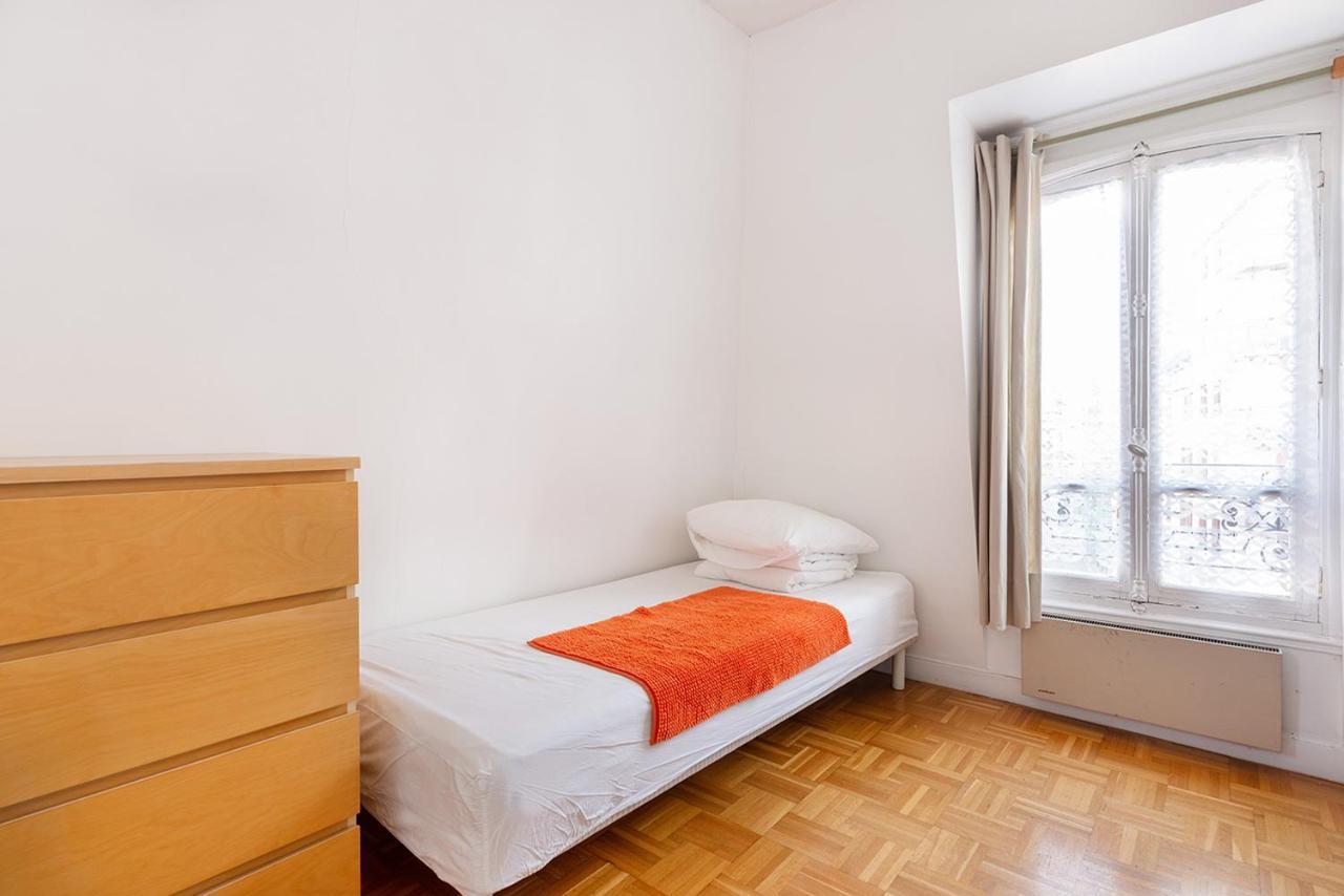 Cameleon Paris Guesthouse Pantin Luaran gambar